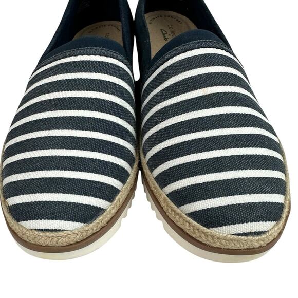 Clarks Serena Paige Loafer Flat Striped Navy Marine Size 10 - Picture 3 of 10